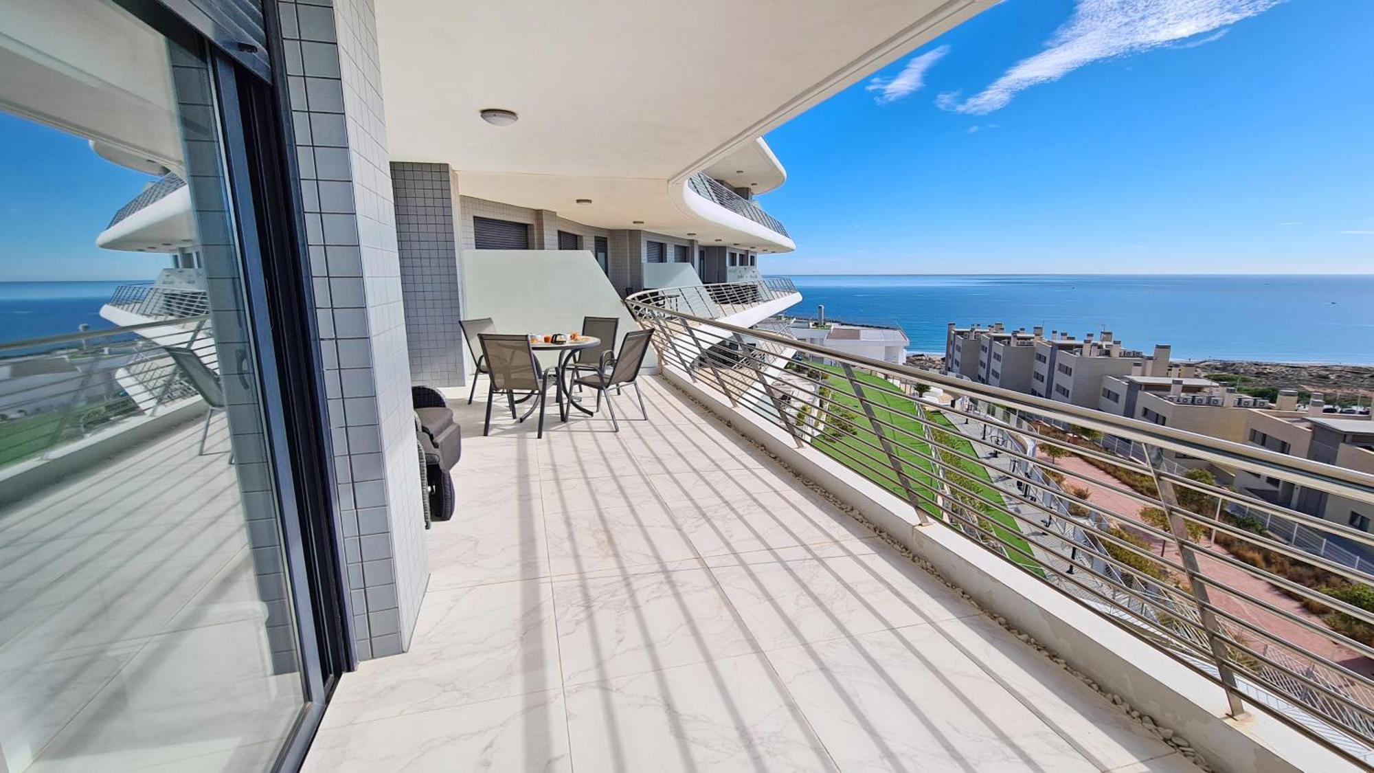 Infinity View Apartments By Nras Arenales del Sol Room photo